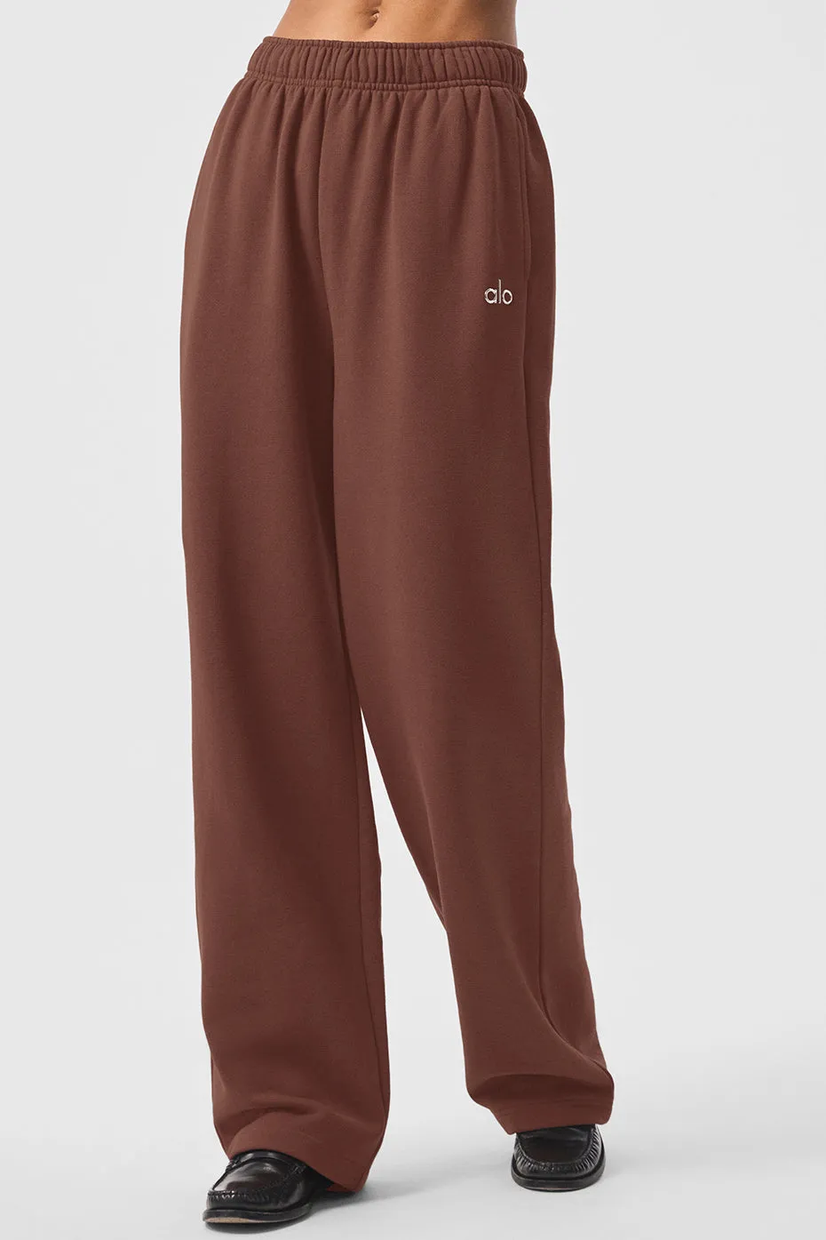 Accolade Straight Leg Sweatpant - Chestnut