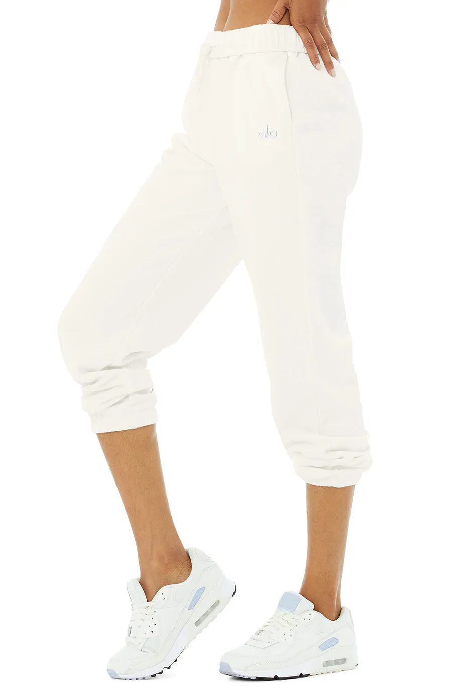 Accolade Sweatpant - Ivory