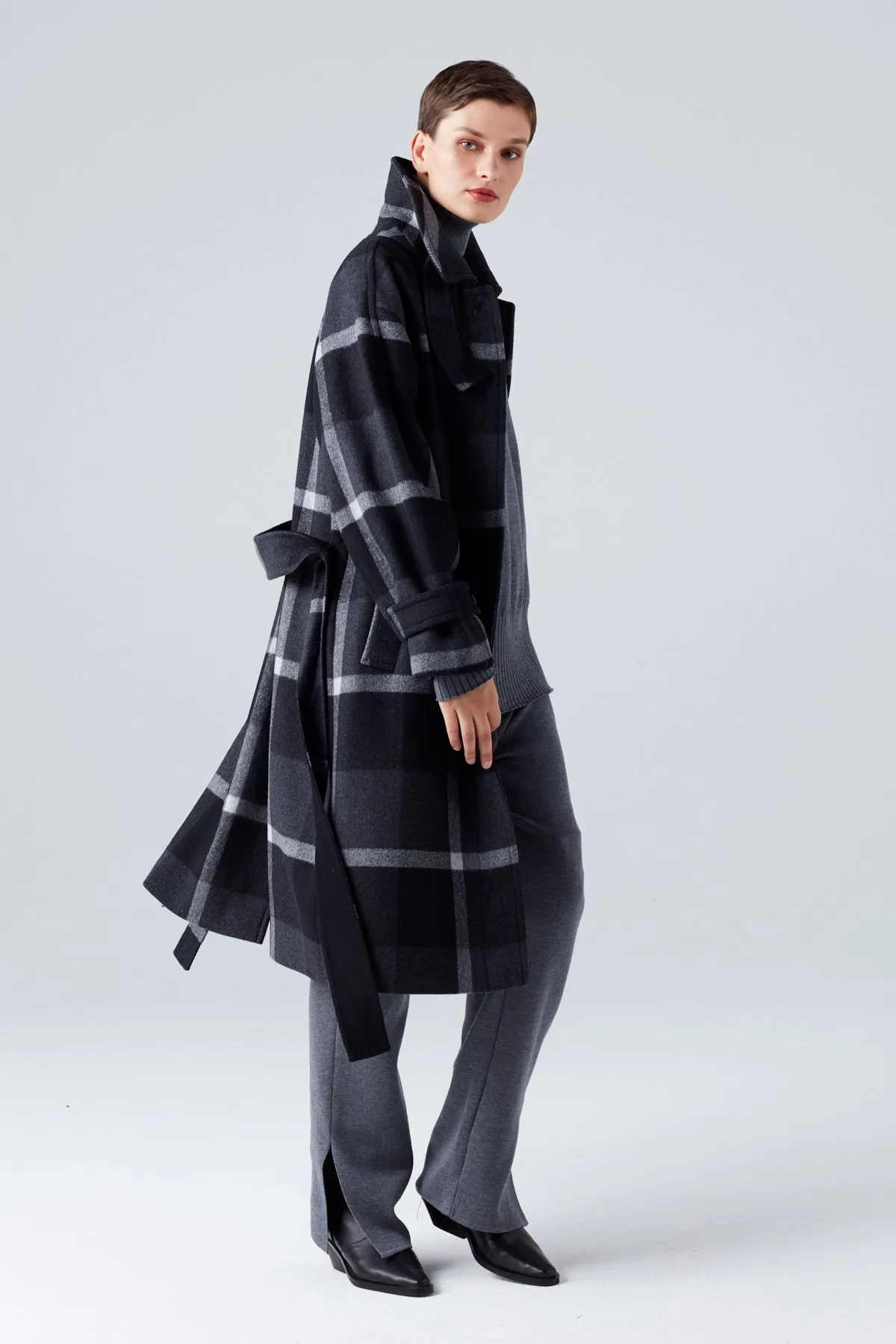 CITY WOOL COAT IN CHECKS