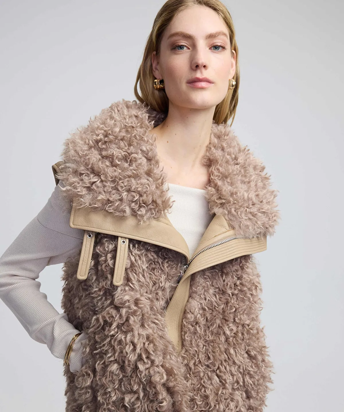 Ipekyol Wide Collar Shearling Vest Mink