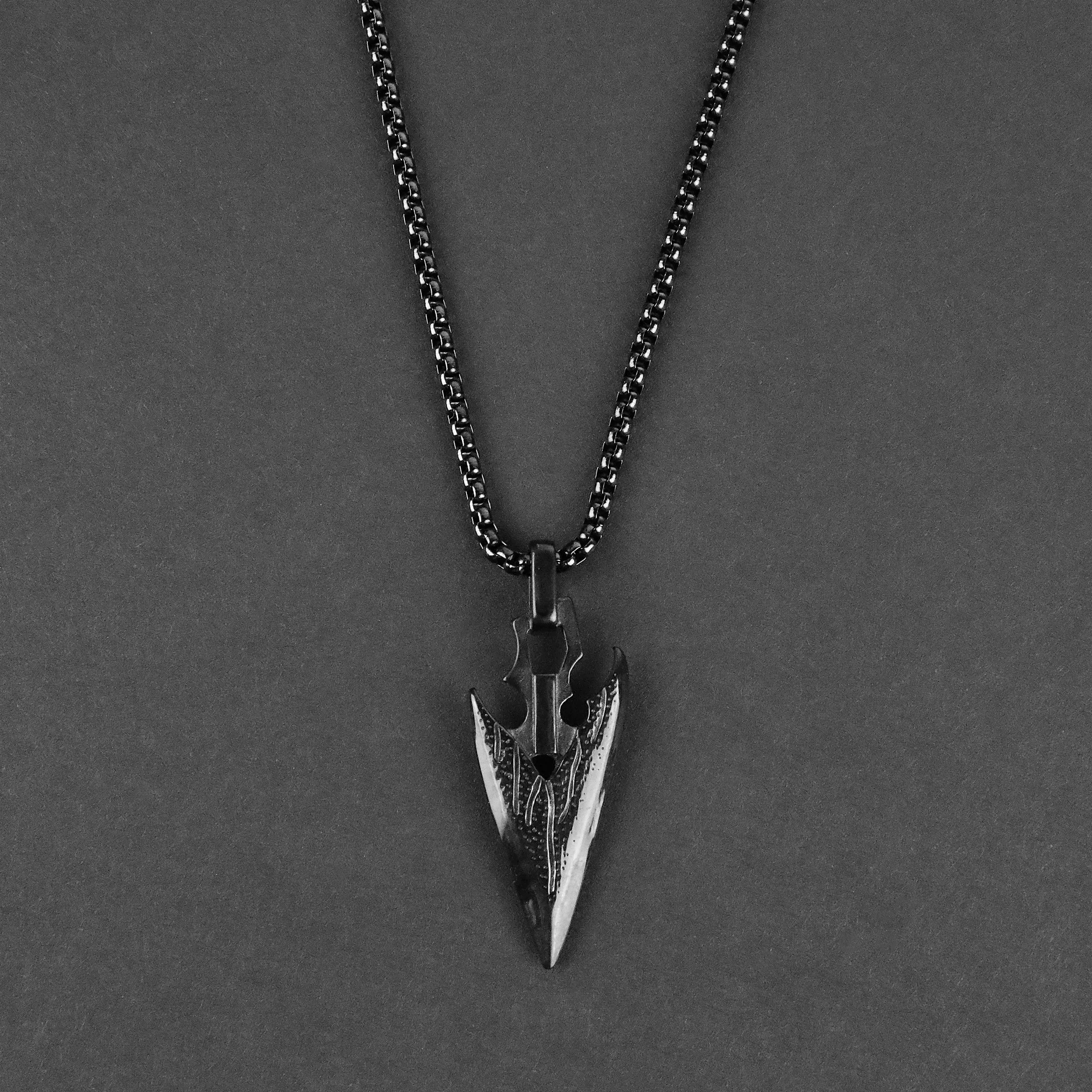 Rugged Arrowhead Necklace - Black