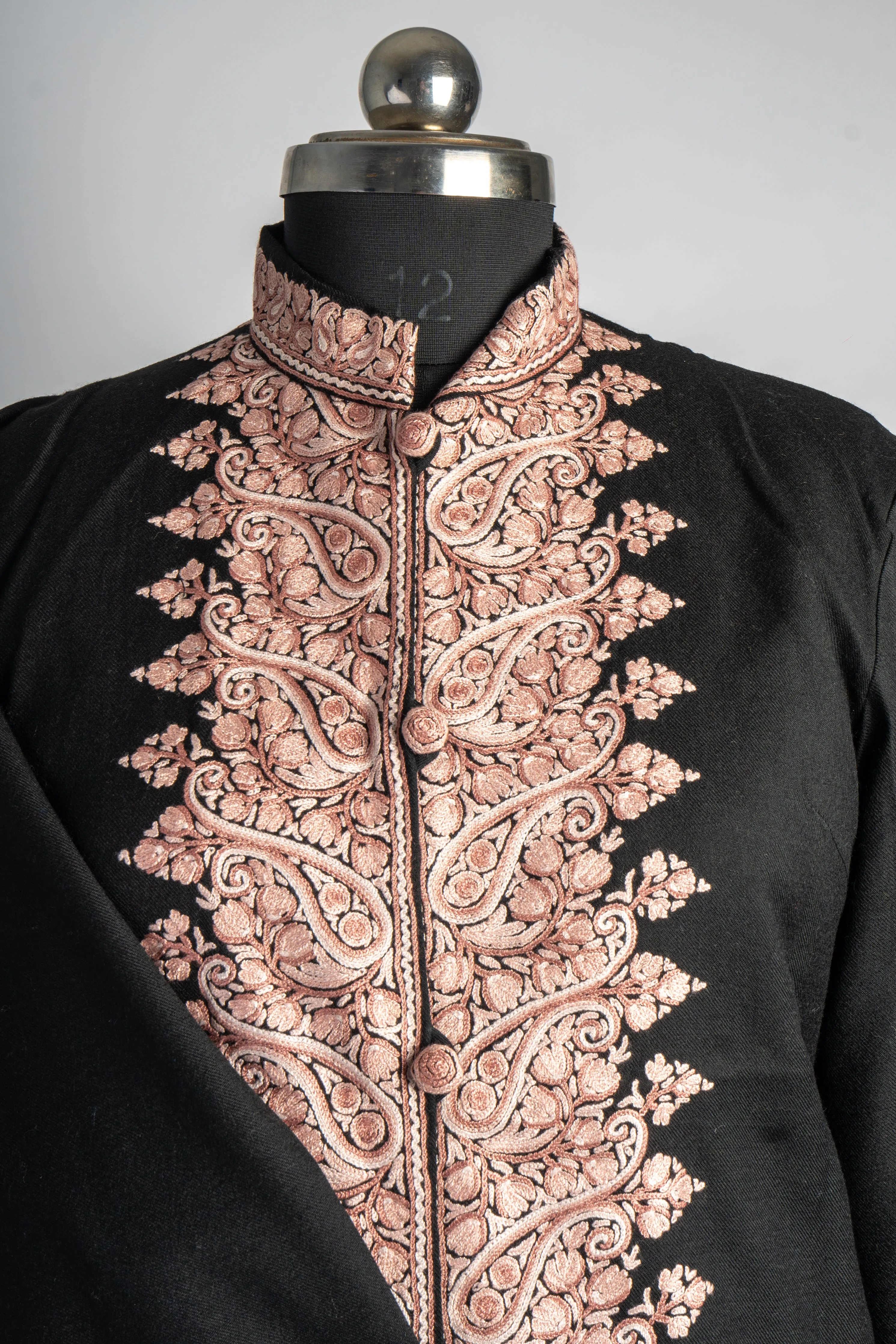 Shaam-e-Pudina Aari Hand Embroidered Short Jacket