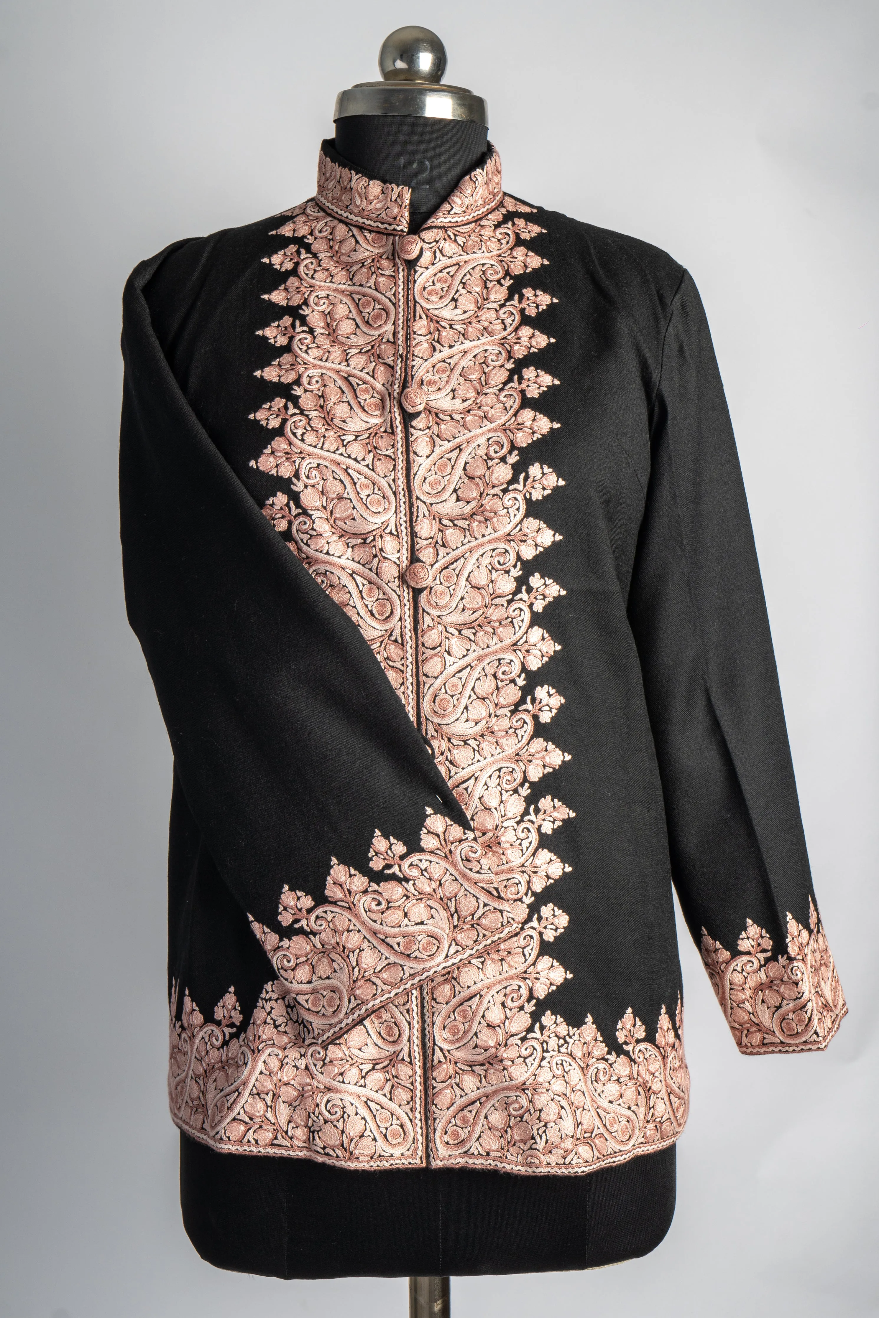 Shaam-e-Pudina Aari Hand Embroidered Short Jacket