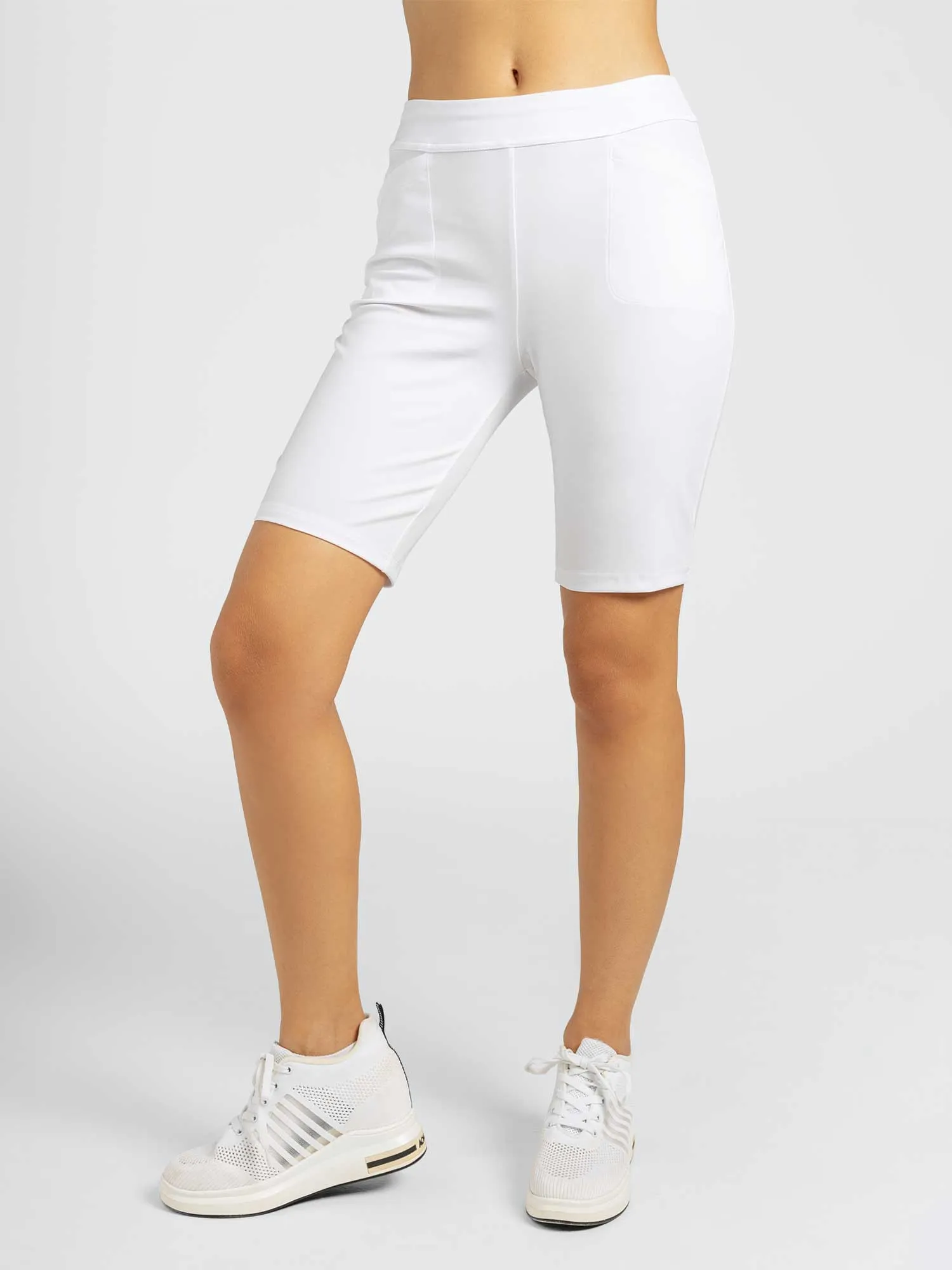 Women's Classic 9" Slender Short - White